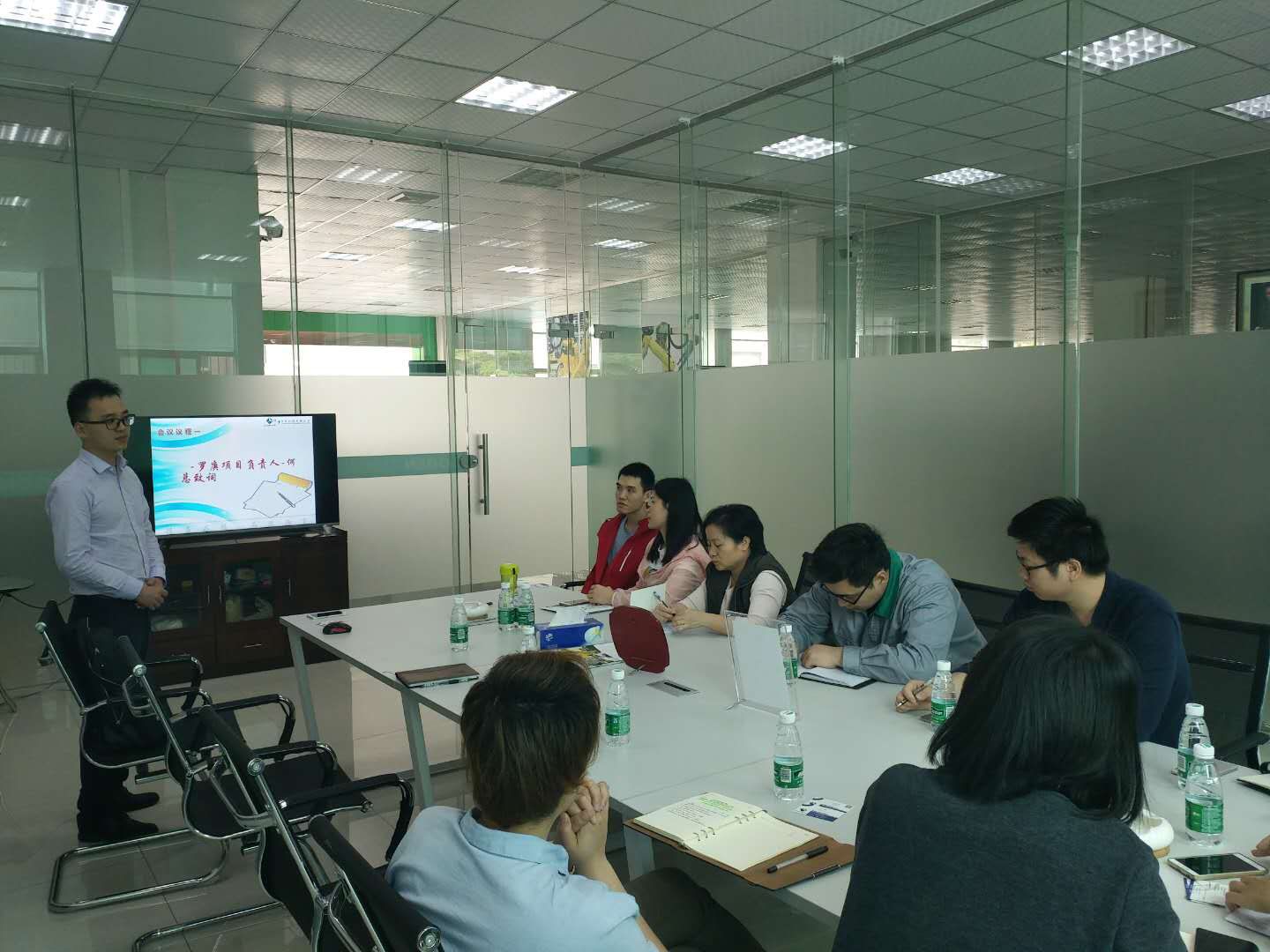 祝贺罗庚机器人签约顺景乐鱼网站-Leyu|官方平台